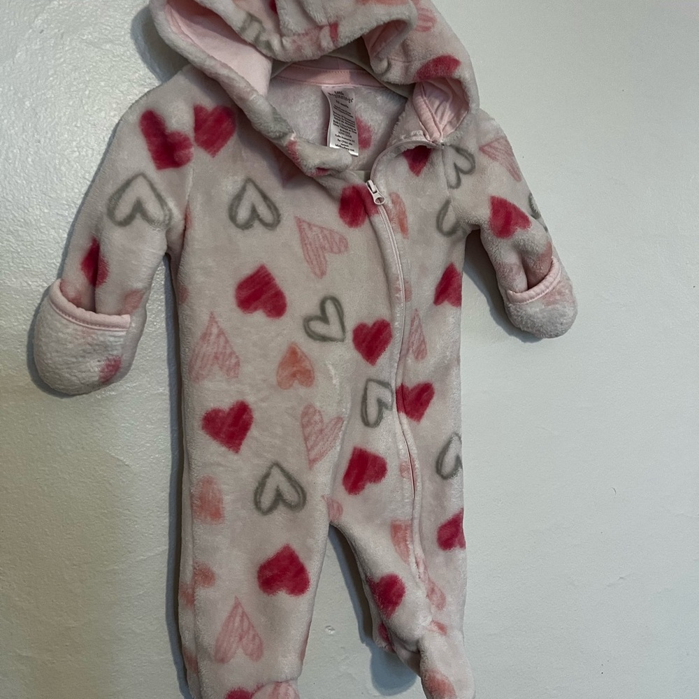 Adorable Heart Print Hooded Footie